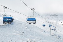 HAFTA SONU TATİLİ - Kayak Merkezi Kayakçıları Bekliyor
