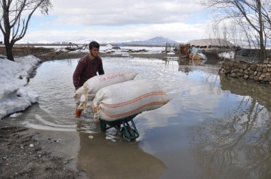 Muş'ta Sel Baskını