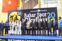 Sultanbeyli'de 5 Bin Sporcuyla Bahar Spor Okulları Açılışı