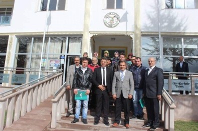 Taşolul'ta Girişimcilik Kursunu Tamamlayan 29 Kursiyer Belgelerini Aldı
