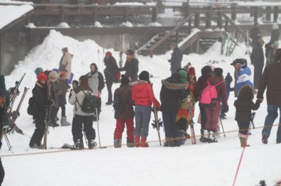 Uludağ'da Kar Kalınlığı 25 Santimi Geçti