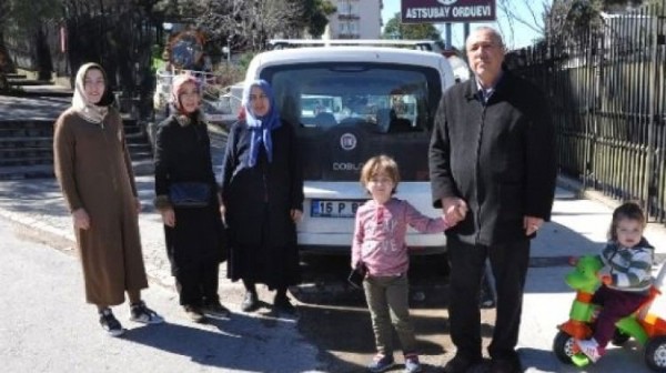 Orduevinde başörtüsü skandalı