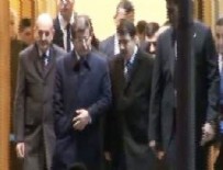 KONYA VALİSİ - Başbakan Davutoğlu'ndan Konya polisine tebrik