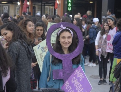 Eskişehir'de 8 Mart Dünya Emekçi Kadınlar Günü Yürüyüşü