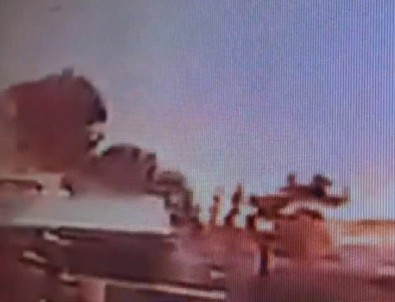 Nusaybin'deki bomba yüklü aracın patlama anı güvenlik kamerasında
