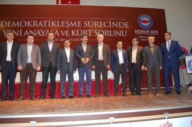 Şanlıurfa'da Yeni Anayasa Ve Kürt Sorunu Ele Alındı