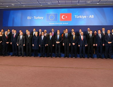 AB - Türkiye zirvesinden anlaşma çıktı