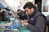 Bir Dikiş Makinesiyle Başlayan Başarı Öyküsü