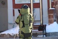 ŞÜPHELİ ÇANTA - Erzurum'da Şüpheli Çanta Paniğe Neden Oldu