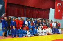 AZERI - Sambocular Torbalı'da Toplandı