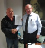 CAFER ESENDEMIR - TRT Adana Kent Radyosu İçin İmza Kampanyası