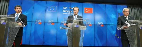 AB Komisyonu Başkanı'ndan vize açıklaması