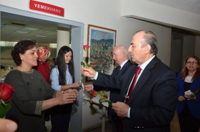 8 Mart Dünya Kadınlar Günü Valilikte Kutlandı