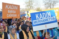 KADINLAR GÜNÜ - AK Parti İstanbul İl Kadın Kolları, 'Kadınlar Gününü' Kutladı