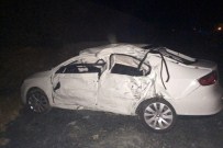 FUTBOL MAÇI - LPG Yüklü Tanker İle Otomobil Çarpıştı Açıklaması 4 Yaralı