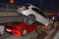 Lüks Araç Otomobile Çarptı Açıklaması 2 Yaralı