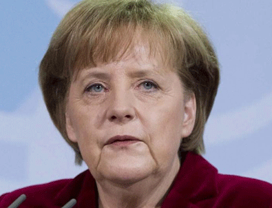 Merkel'den tarihi itiraf!