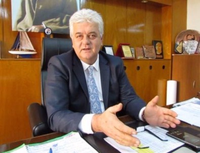 Sakız Belediye Başkanına Festival Daveti