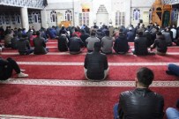 ZİKİR - Siirt'te Gençler Sabah Namazında Buluştu