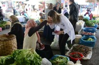 KADINLAR GÜNÜ - Ürettikleri Ürünleri, Pazarda Satan Kadınlara Öğrencilerden Kadınlar Günü Sürprizi