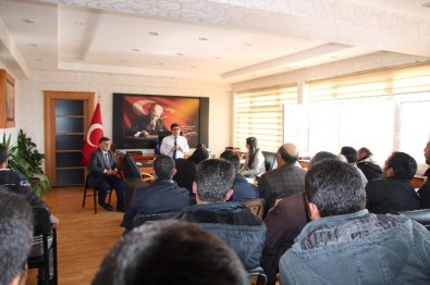 Varto Kaymakamlığı'ndan 25 Haneye Koyun