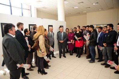 YYÜ'de Grafik Tasarım Sergisi