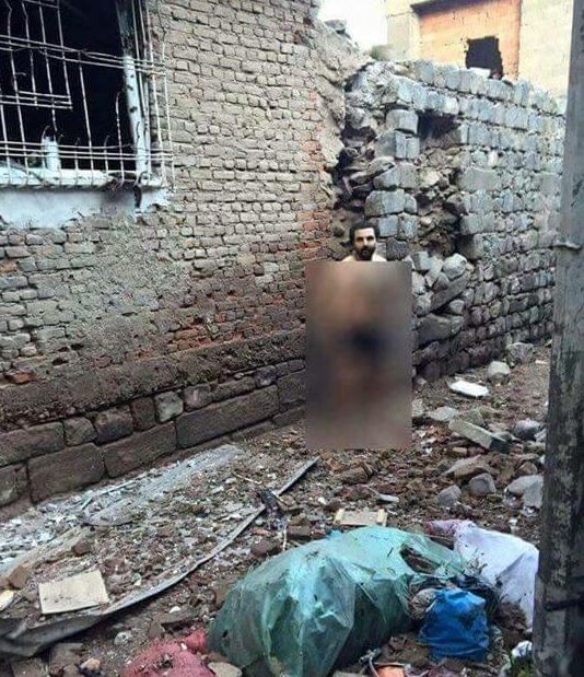 Sur'da çıplak teröristleri gören askerler şaştı kaldı