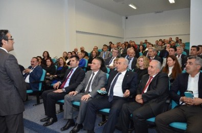 73 Okulun Müdürü Akademik Başarı İçin Buluştu