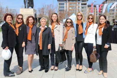 Girişimci Kadınlardan Kent Konseyi'ne Destek