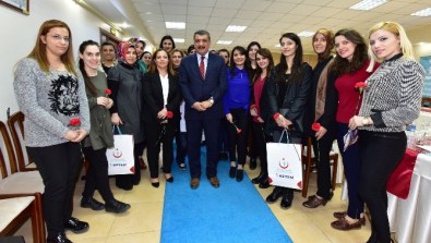 Kanser Ve Erken Teşhis Hakkında Bilgilendirme Yapıldı