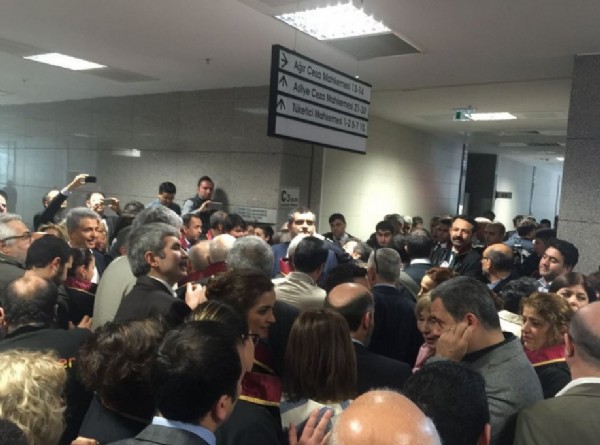 Can Dündar ve Erdem Gül yargılanıyor