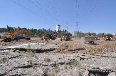 Devlet Bahçeli Köprüsü'nde Hummalı Çalışma