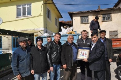 Emet Belediyesi Türkmenler İçin Yardım Kampanyası Başlattı