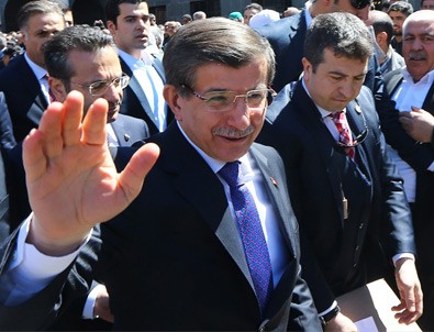 Başbakan Ahmet Davutoğlu Diyarbakır'da konuştu