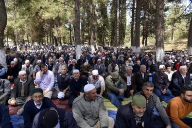 Tepebaşı Bin 500 Kişiyi Çanakkale'ye Götürdü