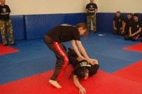 Yakın Savunma Dersi Alan Gümrük Muhafaza Memurları, Kaçakçıların Korkulu Rüyası Olacak