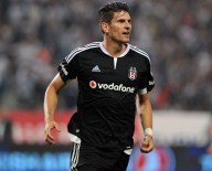 ROBİN VAN PERSİE - Zirvede Mario Gomez Var