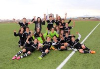 BAYAN FUTBOL TAKIMI - Şampiyon Beşiktaş