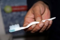 DİŞ FIRÇASI - Türkiye'deki Bu Diş Fırçası Dünyada Yok