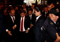 PEYGAMBERLER ŞEHRİ - Başbakan Davutoğlu Sevgisi İzdihama Dönüştü