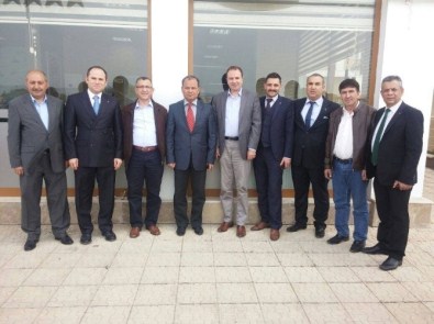 Başkan Vatansever'den Eskişehir Türkav Şubesine Ziyaret