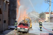 DOĞALGAZ BORUSU - Eskişehir'de Doğalgaz Patlaması Açıklaması 7 Yaralı