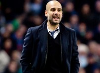 İLKAY - Guardiola'dan Türk oyuncuya kanca