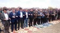 SUDURAĞı - Karaman'da Çiftçiler Yağmur Duasına Çıktı