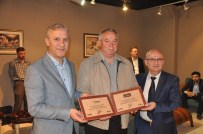 Modef'e Katılan Firmalara Plaket