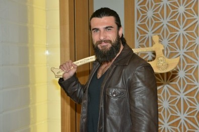 Turgut Alp Fethettiği Topraklarda