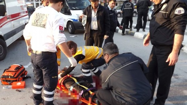 Ayrı Yaşadığı Eşi Tarafından Bıçaklanan Kadın Hayatını Kaybetti