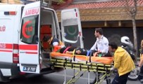 OKMEYDANı - İstanbul'da Trafik Kazası Açıklaması 2 Polis Yaralandı