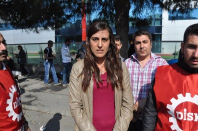 Mesai Arkadaşı İçin İş Durduran 130 İşçi İşten Atıldı