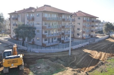 Nazilli'de Yeni Yol Yapımları Hızla Sürüyor